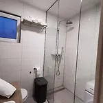 Maris Apartment-balcony With View And Free Parking