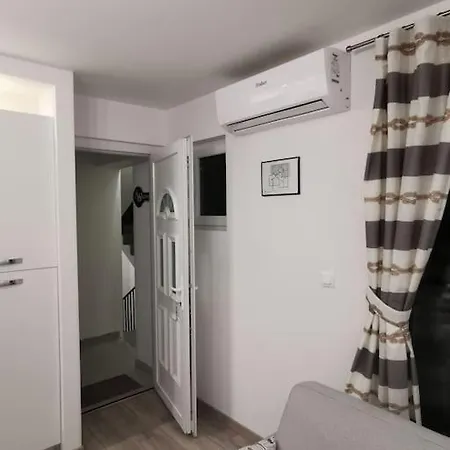 Apartman Maris Apartment-balcony With View And Free Parking *