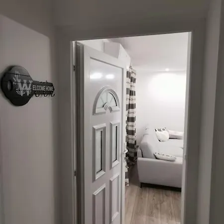 Apartman Maris Apartment-balcony With View And Free Parking *
