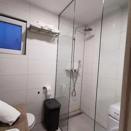 Maris Apartment-balcony With View And Free Parking